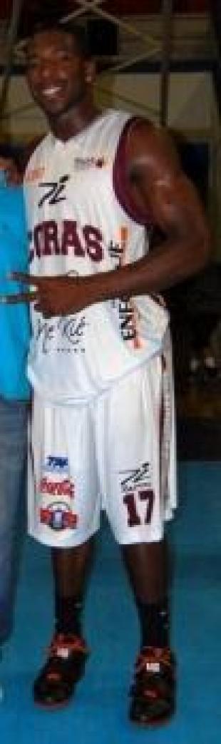 Asociaci�n Espa�ola por tres