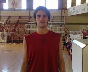 Eiguren �Me indigna que no haga nada la ADC�