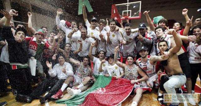 Barri� la serie y grit� campe�n