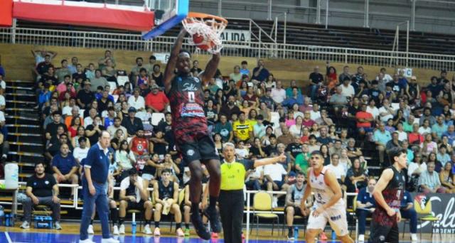 Norte: San Isidro de nuevo arriba, Salta y una noche ofensiva