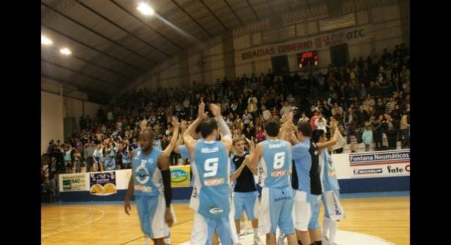 Ober� pas� a Monte y sue�a con el ascenso