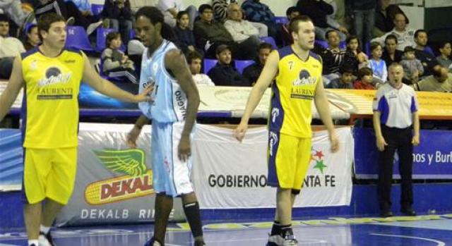 Contin�an prob�ndose