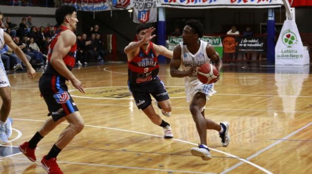 Sur: Norte y Centenario atendieron a domicilio