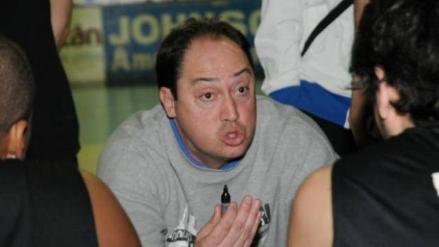 De Cecco present� su renuncia, pero sigue