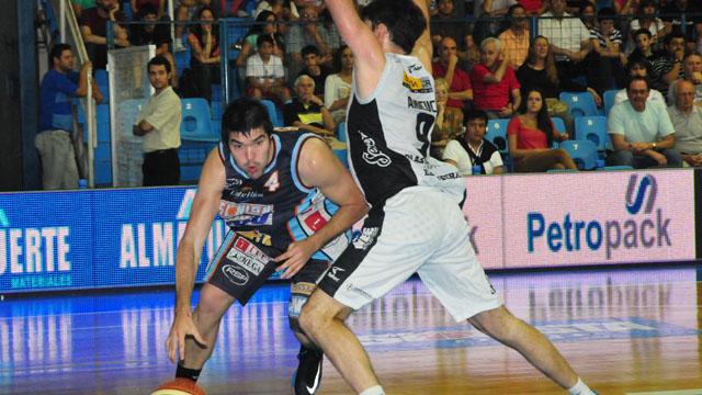 Zilli: �Queremos regalarle los triunfos a la gente�