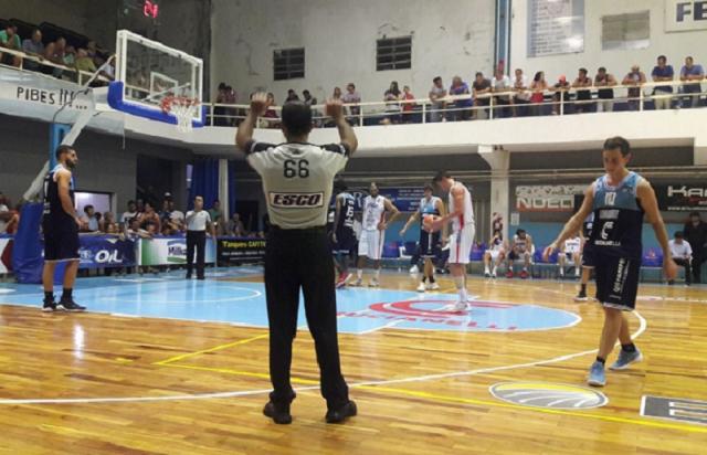 Laur�a no anda con vueltas