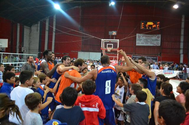 Villa �ngela dio el golpe de local