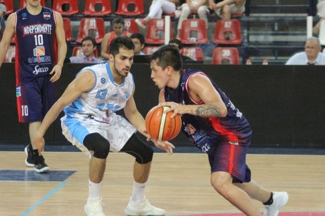 Y ruge en la ruta tambi�n