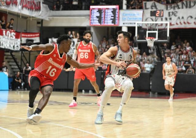 Sur: noche de locales