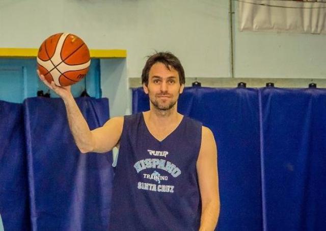 Hind� pone primera, Estudiantes y Tiro siguen armando