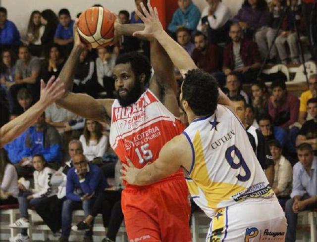 Echague contrat� a Jerome Hill